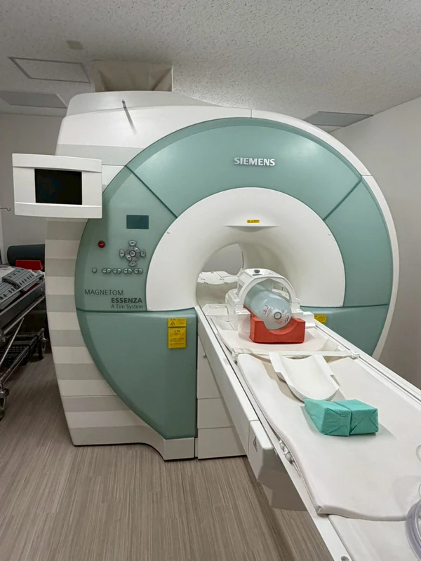 سيمنز MAGNETOM ESSENZA 1.5T